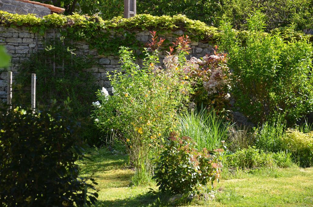 La Closerie Bed and Breakfast Nercillac Exteriör bild
