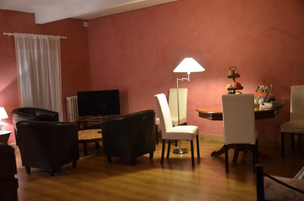 La Closerie Bed and Breakfast Nercillac Exteriör bild
